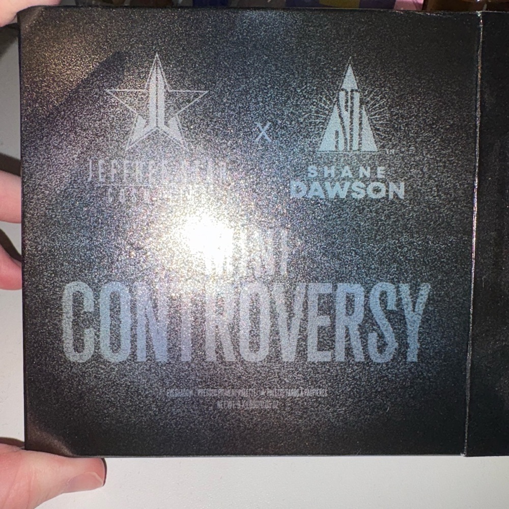 Jeffree Star Mini Controversy Eyeshadow Palette